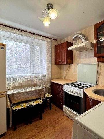 Оренда 1к квартири на вул.  Ветеранів, район магазину Велмарт!