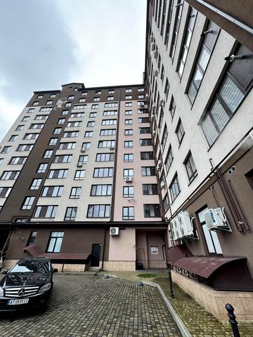 Бельведерська вул., 32а