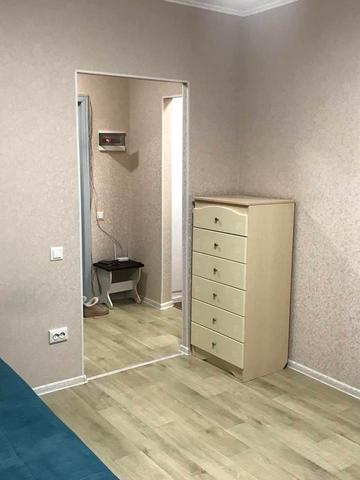 Кузьми Скрябіна вул. (Курчатова), 11