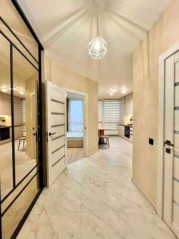 Квартира в центрі з панорамним виглядом в ЖК бізнес класу "Авторський"