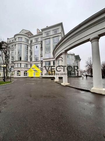 Першотравневий пров., 18а