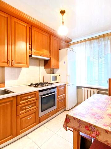 Штабний пров., 5