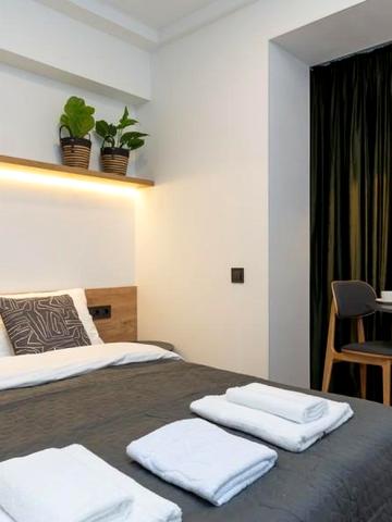 Посуточно Квартира студия 5 мин метро Голосеевская