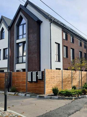 єВідновлення! Квартира з власним подвірям. ЖК New Smart 7