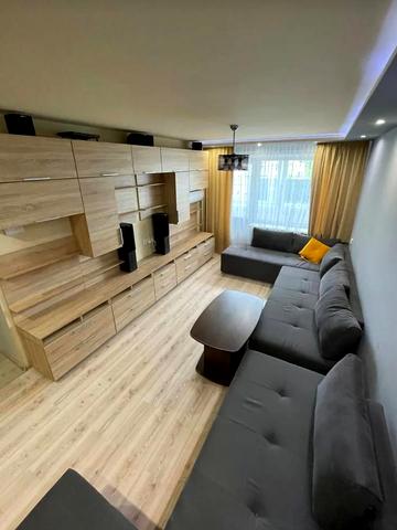 Колодязна вул., 10