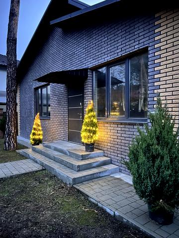 Антонія Михайловського вул., 8