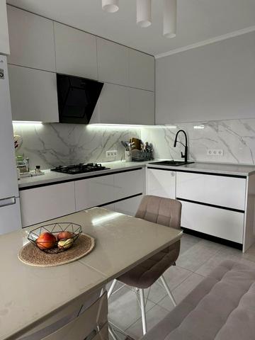 Бастіонна вул., 7