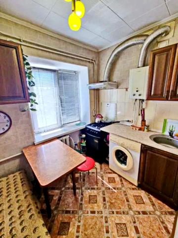 Павла Скоропадського вул. (Адмірала Макарова), 2