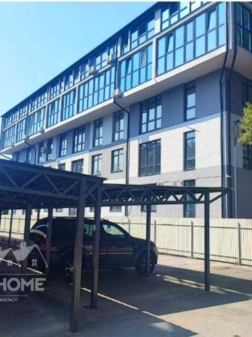 Радистів пров., 18