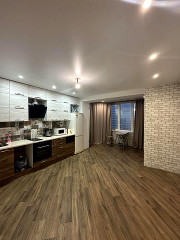 Борщагівська вул., 206