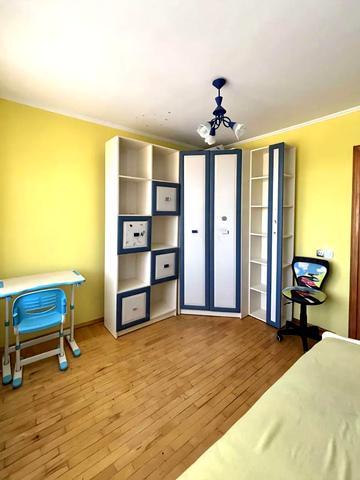 Наукова вул., 30