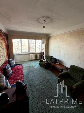 Євгена Коновальця вул. (Щорса), 35