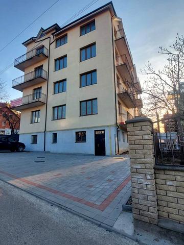 Маркіяна Шашкевича вул., 2А