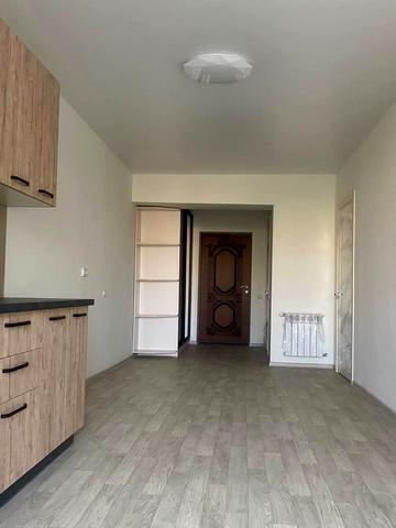 Гайдамацька вул. (Марфи Струтинської), 13-Б