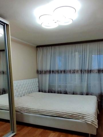 Академіка Заболотного вул., 25