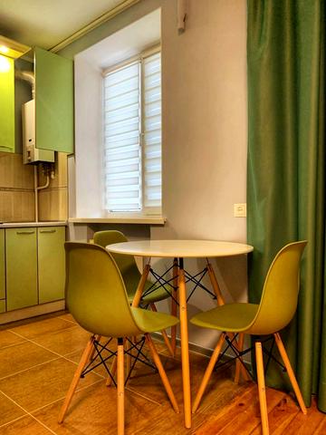 Коцюбинського вул., 69