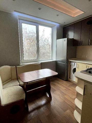 Сдам квартиру возле метро, ул. Ак. Павлова 140