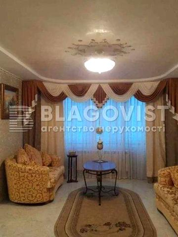 Продаж 2-х.кв  80 м2 Єлизавети Чавдар 13 Ціна 150 000 $