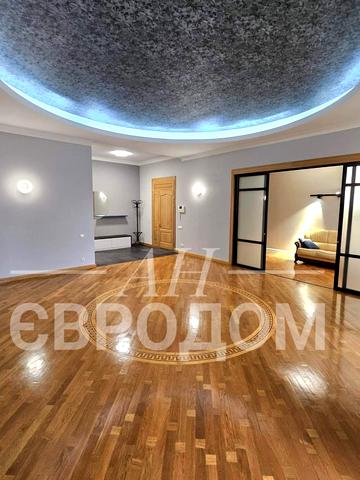 Німецький вїзд (Пушкінський), 6