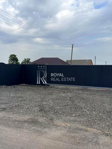 Підгірний, 1