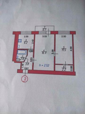 Продається двокімнатна  квартира в центрі Луцька
