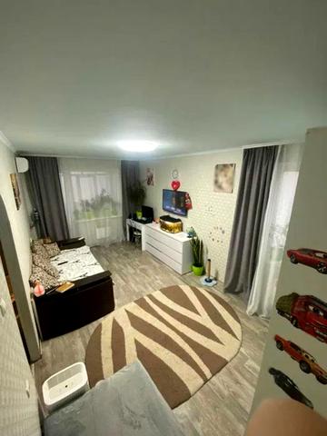 Державності вул., 105