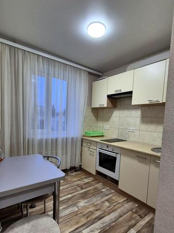 Лузанівська вул., 65а