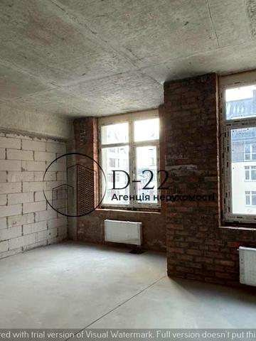 Вячеслава Чорновола вул., 17