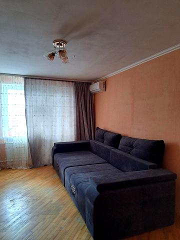 Родіона Скалецького вул., 32а