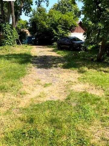 Центральний провулок, 9