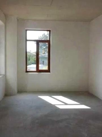 1 кімнатна квартира з індивідуальним опаленням в Приморському районі.