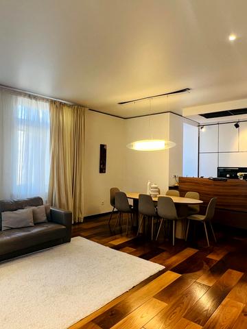 Гіпсова вул., 93 