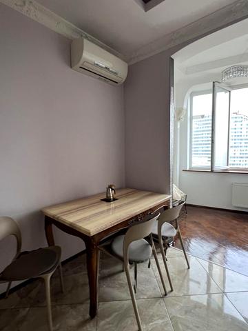 1-кімнатна квартира в ЖК Руслан і Людмила поряд с парком Юності