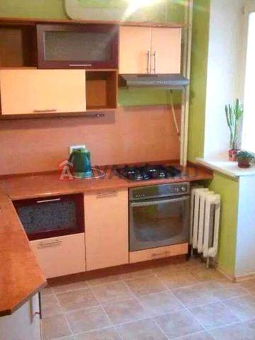 Гарна пропозиція 1к ремонт цегляний будинок 2006 року з газом.