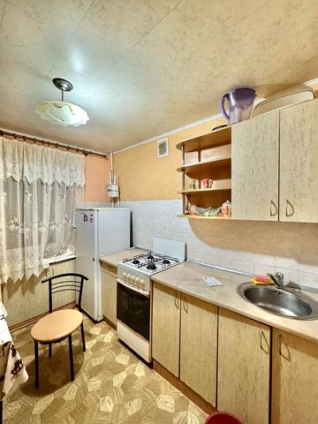 Нижньохолодногірська вул., 31