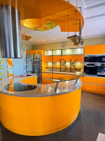 Володимира Івасюка просп. (Героїв Сталінграду), 6