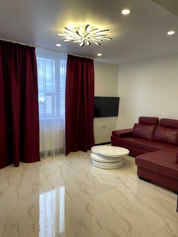 Є світло! Перша оренда 4-кімнатноі квартири Киів, Ушинського 14а