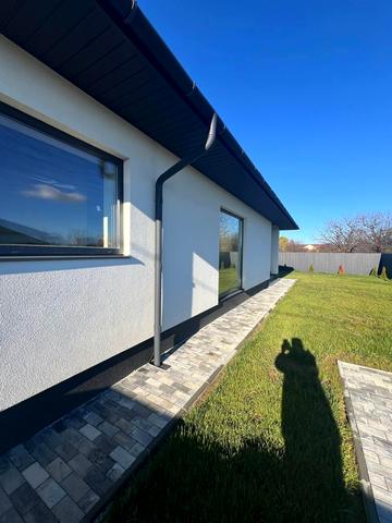 Малинова, 10