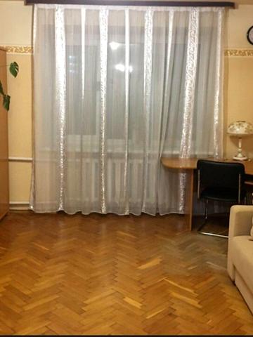 Б. Лепкого вул., 14