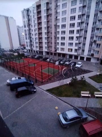 Сімейна вул., 6