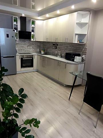 Марсельська вул., 73 к1