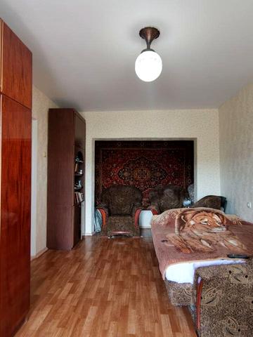 Автозаводська вул., 48