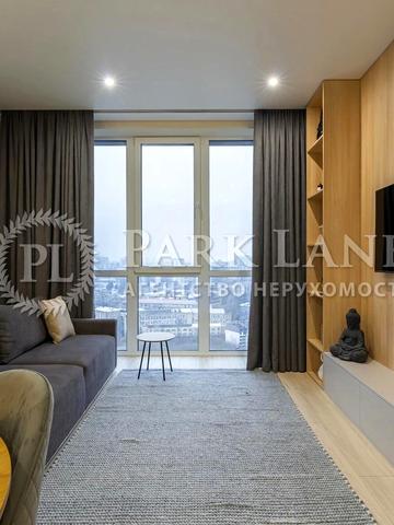 Миколи Пимоненка вул., 19