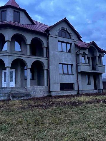 Продаж дому у Солотвино