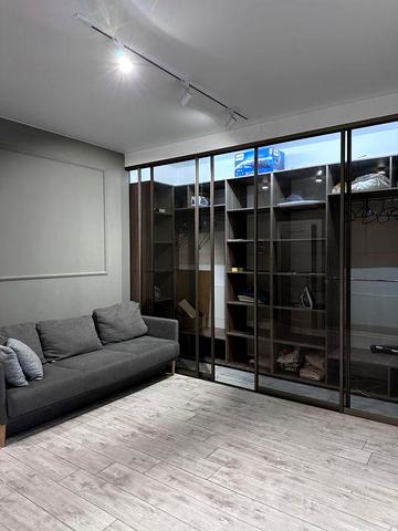 Сдам красивую квартиру 51 жемчужина, ул. Генуэзская балкон