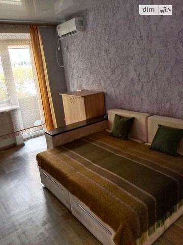 Довгострокова оренда 1к Квартира Яценка вулиця