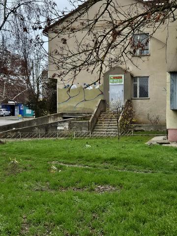 Парусна вул. (Героїв Сталінграду), 2