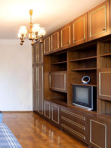 Ентузіастів вул., 9/1