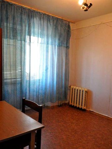 Здам 1, Дніпровський р-н, вул. Малишка Андрія 27, метро Чернігівська