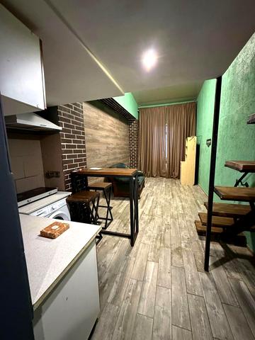 Лозівська вул., 5